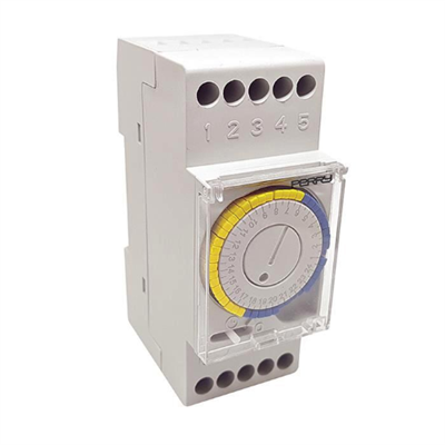 INTERRUTTORE ORARIO GIORNALIERO A CAVALIERI CON RISERVA DI CARICA - 2 DIN