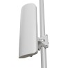Mikrotik mANTBox ax 15s L22UGS-5HaxD2HaxD-15S